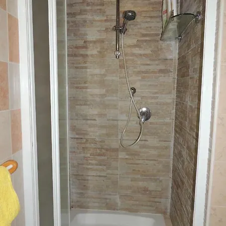 La Marina Bed & Breakfast