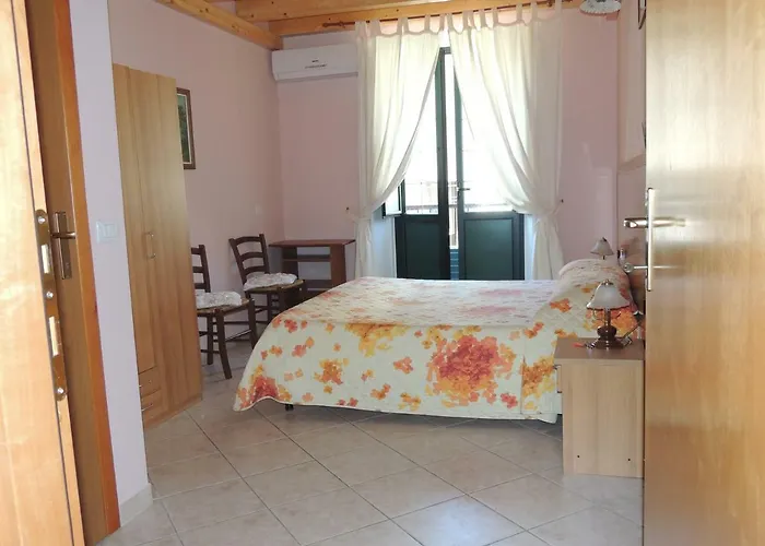 La Marina Couette-café 3*